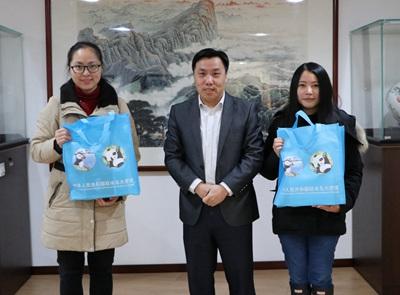 中國(guó)僑網(wǎng)圖片來(lái)源:中國(guó)駐冰島大使館網(wǎng)站