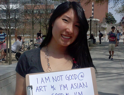 中國(guó)僑網(wǎng)美亞裔學(xué)生發(fā)起“我不是XX”運(yùn)動(dòng) 欲打破刻板印象(美國(guó)《僑報(bào)》)