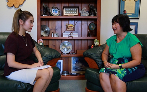 達(dá)爾文市華裔市長卡特里娜·林芳(攝影