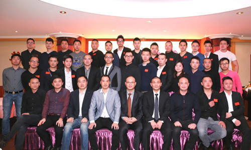 參加活動的戰(zhàn)狼突擊隊成員。(《歐洲時報》/孔帆