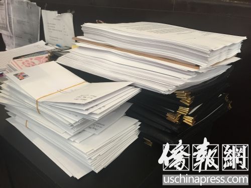 “東北人家”挺梁聯(lián)絡(luò)站一周內(nèi)收到上千封請愿信。(美國《僑報》/陳辰