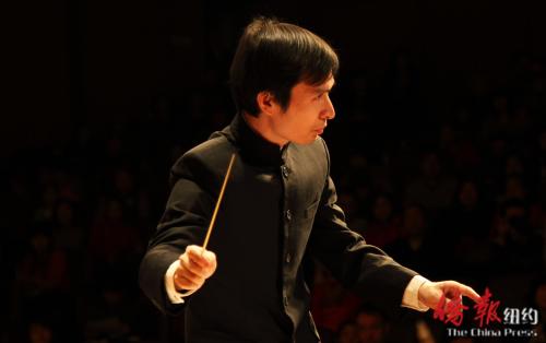 指揮音樂會(huì)。(美國《僑報(bào)》/武華安