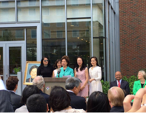 圖片來源:美國(guó)中文網(wǎng)