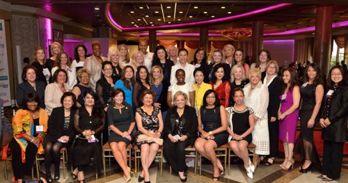 紐約皇后區(qū)商界女強人頒獎典禮于當?shù)貢r間7日舉行。(美國《世界日報》/朱澤人