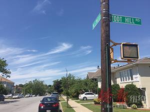 史坦頓島71歲華裔老太陳秀珠遭遇車禍?zhǔn)苤貍蟛恍肄o世。(美國《僑報》/崔國萁