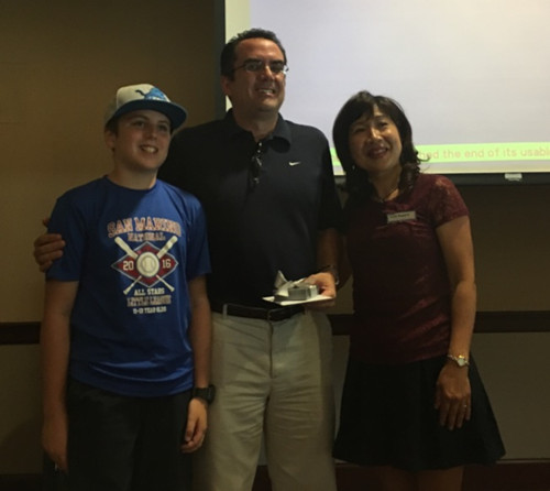 洛杉磯圣瑪利諾市少棒隊(duì)教練Sean