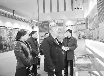 黑河學(xué)院科研處處長寧艷紅赴俄羅斯阿穆爾國立大學(xué)就俄羅斯遠(yuǎn)東移民問題進(jìn)行調(diào)研。(王佳