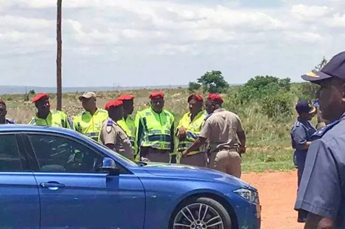 (南非華人警民合作中心)