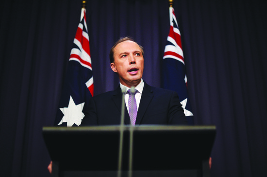 現(xiàn)任移民部長(zhǎng)杜敦(Peter