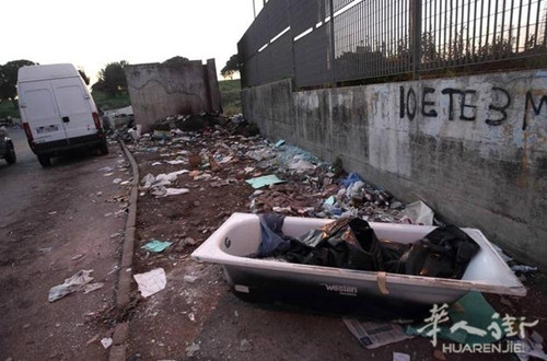 中國(guó)僑網(wǎng)(意大利《華人街》援引《晚郵報(bào)》圖片)