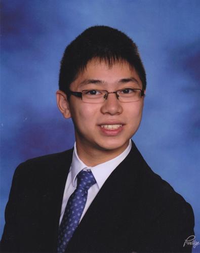 中國(guó)僑網(wǎng)大頸南高中12年級(jí)華生高沙榕入圍“雷杰納隆科學(xué)獎(jiǎng)”半決賽。 (美國(guó)《世界日?qǐng)?bào)》/高沙榕提供)