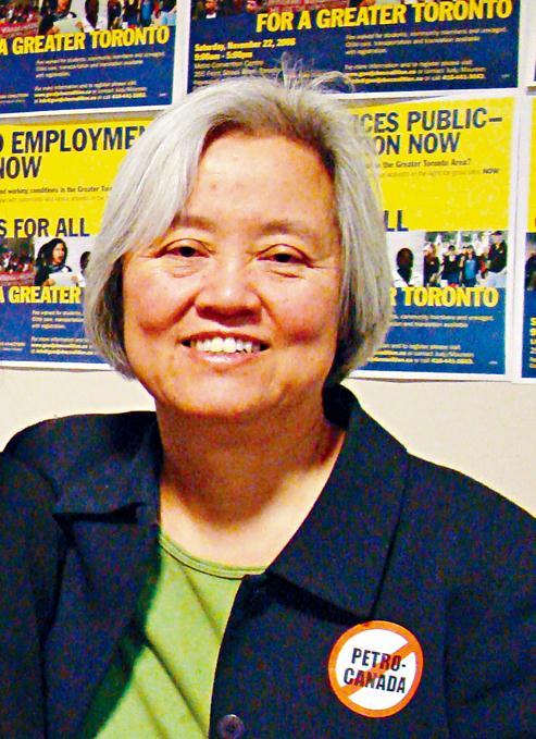 中國僑網(wǎng)吳溫溫博士。(加拿大《星島日?qǐng)?bào)》圖片)