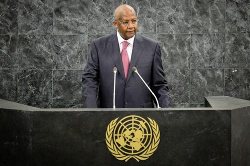 中國僑網(wǎng)資料圖:烏干達外長庫泰薩。新華社記者牛曉雷攝