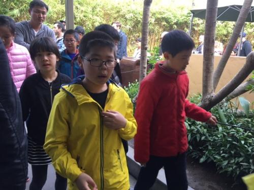 中國僑網(wǎng)今年的南加中國游學(xué)團(tuán)呈現(xiàn)疲軟趨勢。(美國《世界日報》/張宏 攝)