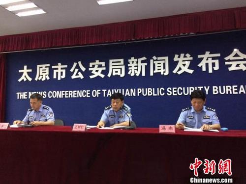 中國(guó)僑網(wǎng)新聞發(fā)布會(huì)現(xiàn)場(chǎng)。 宋立超 攝