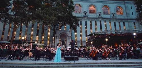 中國僑網(wǎng)美國亞文交響樂團(tuán)震撼亮相