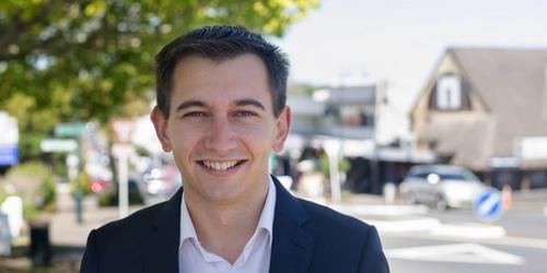 中國(guó)僑網(wǎng)Simeon Brown(新西蘭先驅(qū)報(bào)中文網(wǎng))