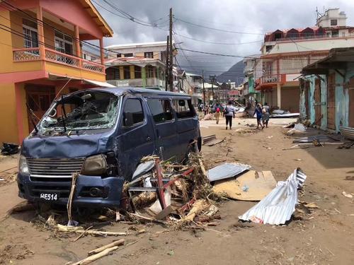 中國(guó)僑網(wǎng)圖為當(dāng)?shù)厥転?zāi)畫面