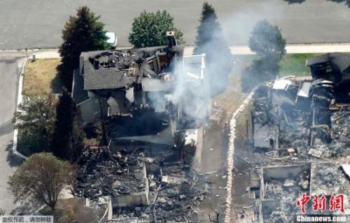 中國(guó)僑網(wǎng)資料圖:美國(guó)山火肆虐