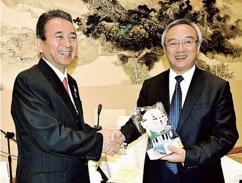 中國僑網(wǎng)(資料圖:日本《新華僑報(bào)》)