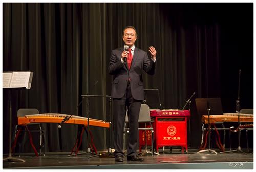 中國僑網(wǎng)洪磊(圖片來源:中國駐芝加哥總領(lǐng)事館網(wǎng)站)