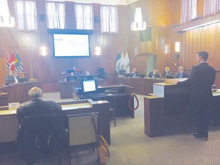 中國(guó)僑網(wǎng)市議會(huì)討論“東北福溪區(qū)域”發(fā)展計(jì)劃并聽取市民意見。(加拿大《明報(bào)》資料圖)