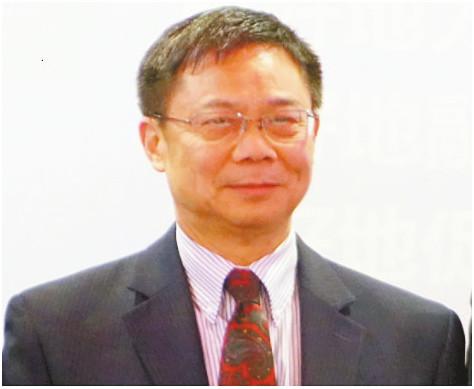 中國(guó)僑網(wǎng)加州大學(xué)爾灣分校醫(yī)學(xué)教授胡克勤