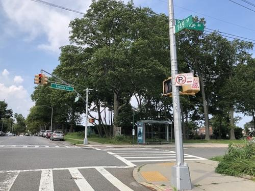 中國僑網紐約華裔女子在此路口附近險些被強奸。(美國《世界日報》╱朱蕾 攝)