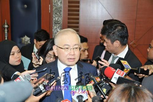 中國僑網(wǎng)馬華亞依淡區(qū)國會議員魏家祥要求政府勿倉促廢除死刑。(馬來西亞《中國報》)