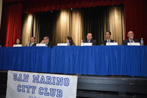 中國僑網(wǎng)七位候選人15日出席選民論壇。(美國《世界日報》/高梓原 攝)