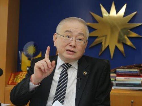 中國僑網(wǎng)魏家祥(馬來西亞《中國報》檔案照)