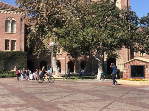 中國(guó)僑網(wǎng)南加大校園。(美國(guó)《僑報(bào)》/王珂瑩 攝)