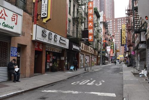 中國僑網(wǎng)紐約華埠。(圖片來源:美國《世界日報》/顏嘉瑩 攝)