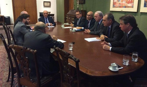 巴西欲將免簽期限延長(zhǎng)一年。(巴西南美僑報(bào)網(wǎng)援引《環(huán)球報(bào)》圖片)