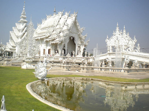 (泰國《世界日?qǐng)?bào)》)