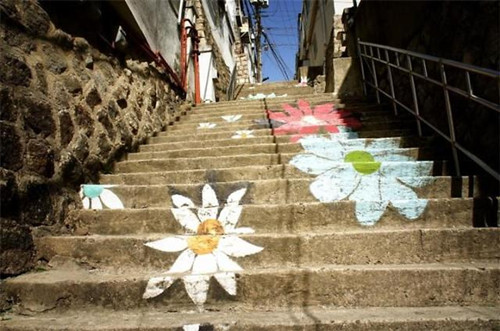 梨花壁畫村(韓國亞洲經(jīng)濟(jì)中文網(wǎng))