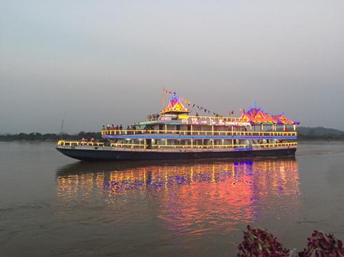 中國僑網(wǎng)(泰國《世界日報》)