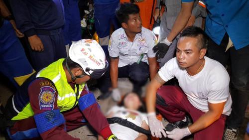 中國僑網(wǎng)事故救援現(xiàn)場。(泰國《世界日報》)