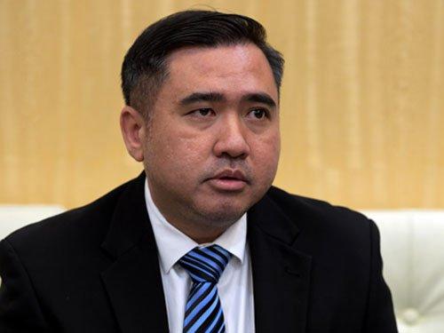 中國(guó)僑網(wǎng)馬來(lái)西亞交通部長(zhǎng)陸兆福 (馬來(lái)西亞《中國(guó)報(bào)》資料圖)