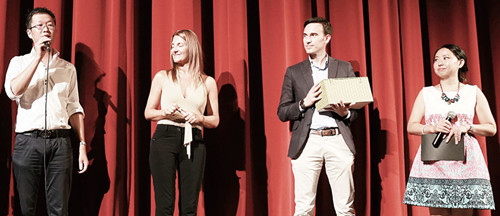 校長李加越向Porto