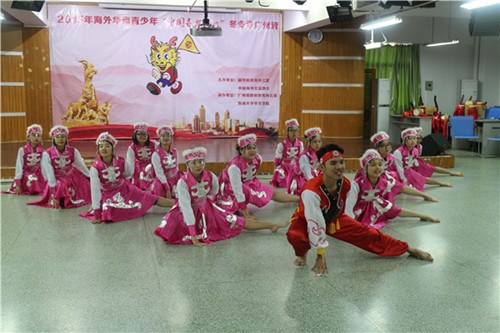 匯報(bào)演出現(xiàn)場(chǎng)