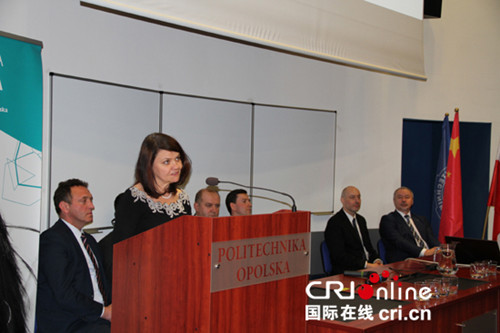 波蘭副外長(zhǎng)講話