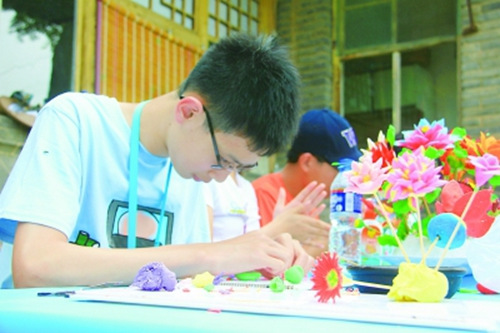 (吉建平攝/光明圖片)