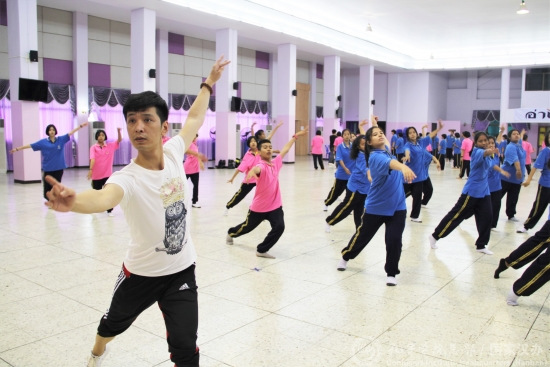 舞蹈教學現(xiàn)場