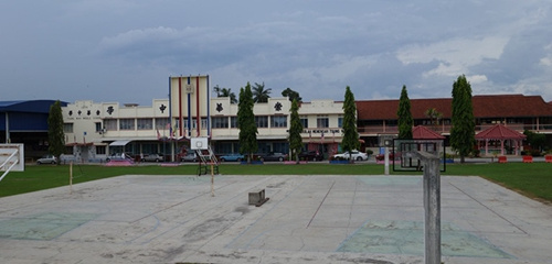 崇華中學(xué)(馬來西亞《星洲日報》)