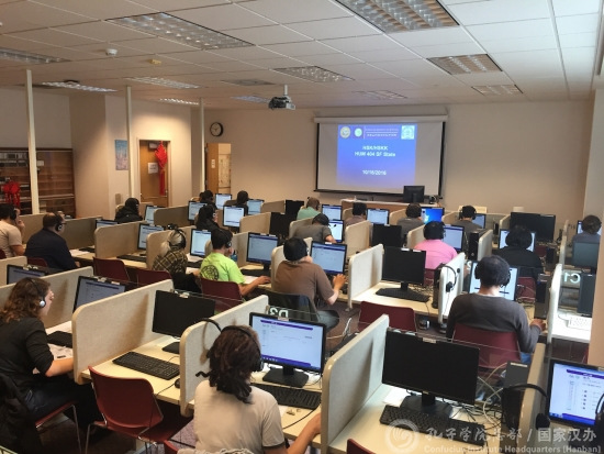 HSK網(wǎng)考現(xiàn)場(chǎng)