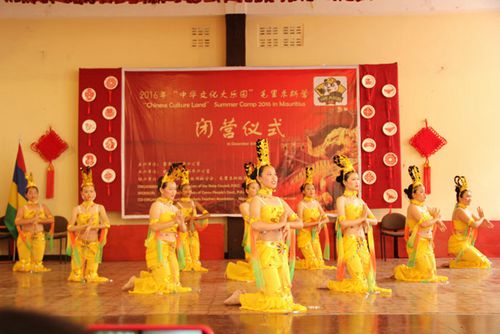 中國僑網(wǎng)閉營儀式現(xiàn)場 (攝影 李薇)