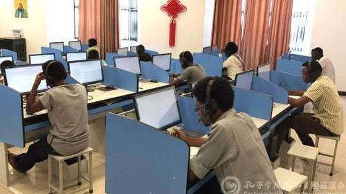 中國僑網(wǎng)考試現(xiàn)場