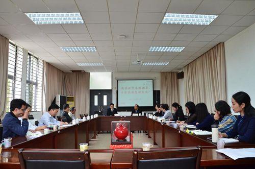 中國(guó)僑網(wǎng)調(diào)研座談現(xiàn)場(chǎng)