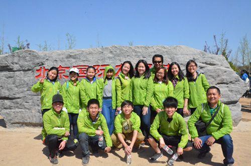 中國(guó)僑網(wǎng)合影